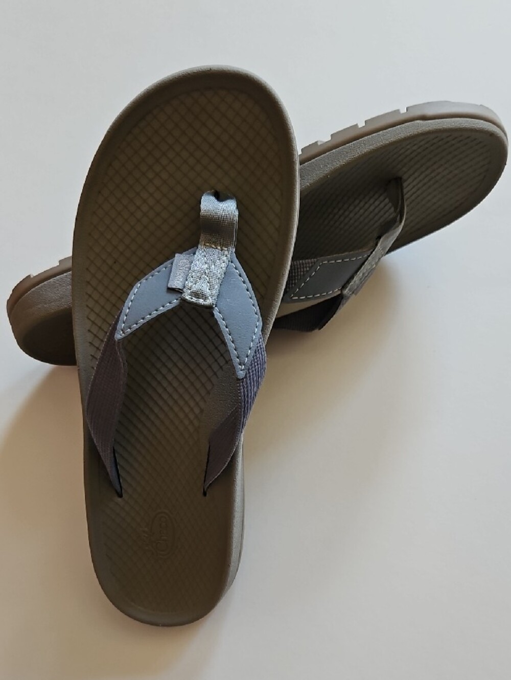 Chaco Size 8.5 Women's Neutral Beige Flip Flop Sandals with Light Taupe Straps - Picture 5 of 10